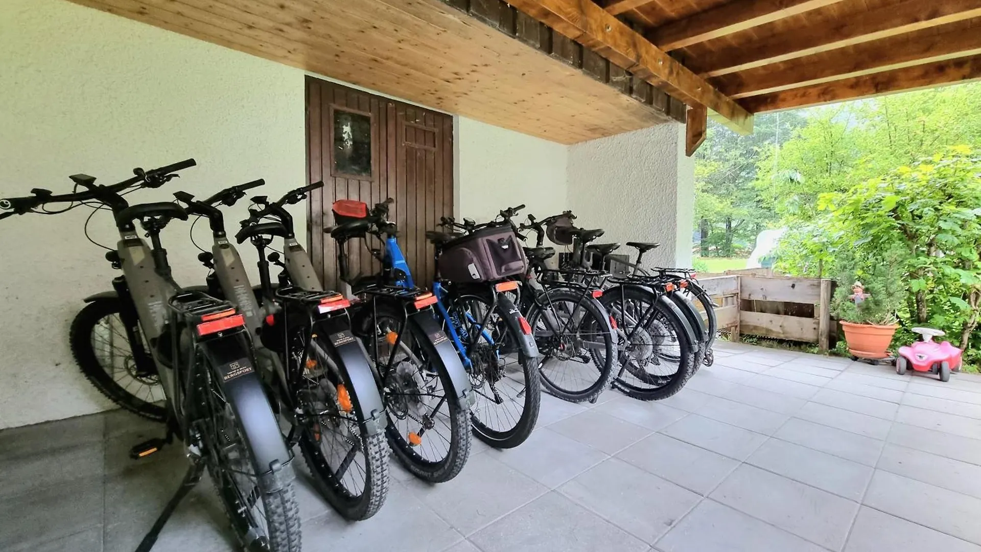 Gschwenderhaus Ferienwohnungen Oberstdorf Germany