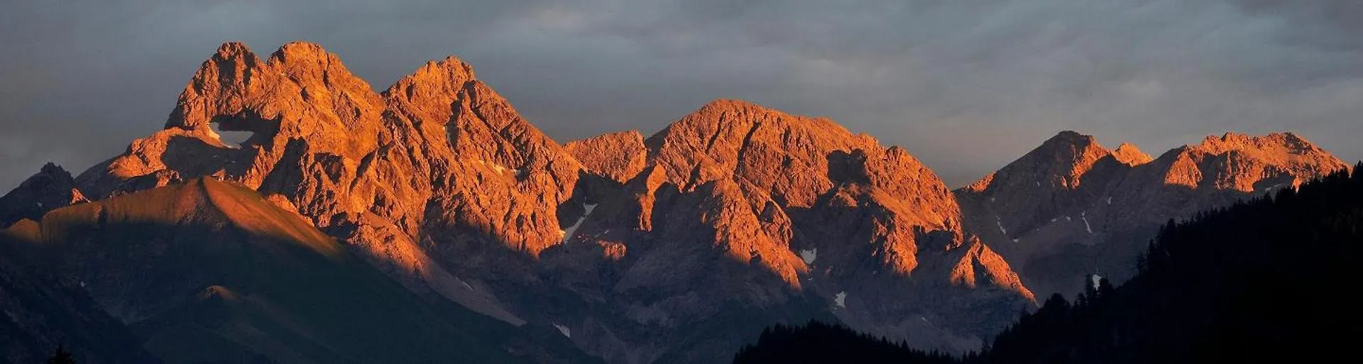 Gschwenderhaus Ferienwohnungen Oberstdorf 0*,