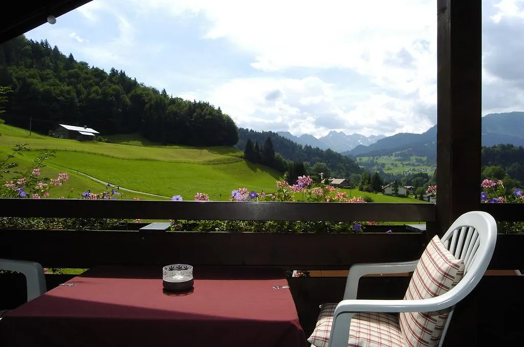Gschwenderhaus Ferienwohnungen Oberstdorf Apartment