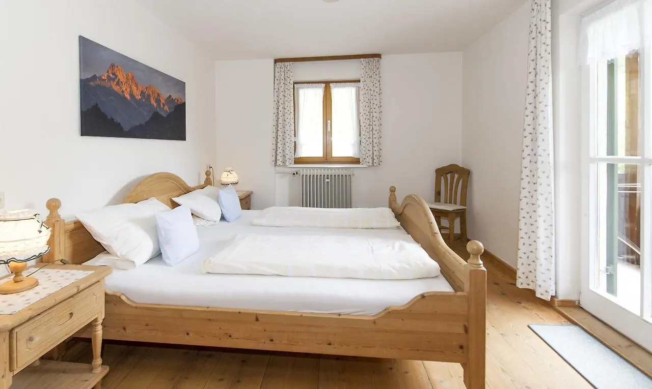 Apartment Gschwenderhaus Ferienwohnungen Oberstdorf